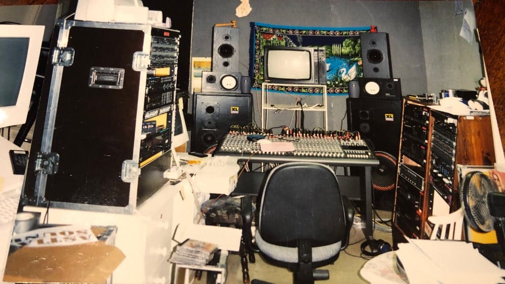Something Wild - Astia-studion äänityskalusto 1997