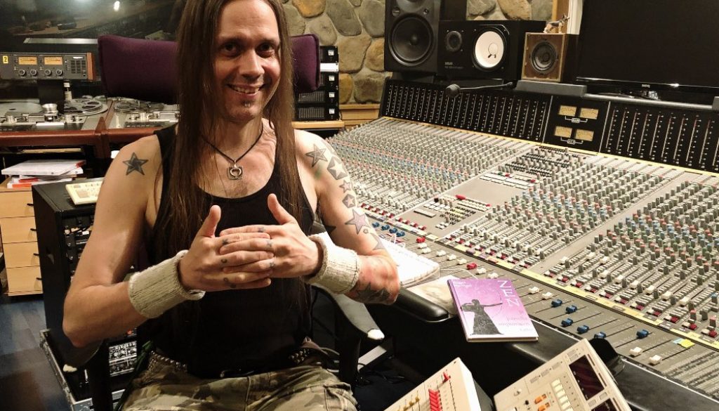 Mikä ihmeen lukkiutuminen? – Anssi Kippo/Astia-studio