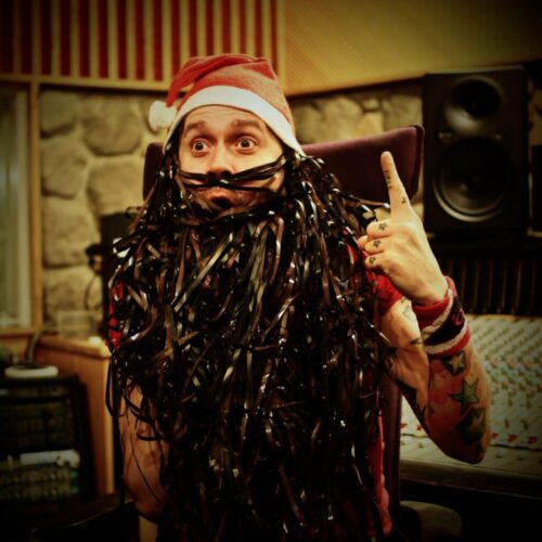 Tape-o-claus on his way to a slay ride. Tape-o-claus on his way to a slay ride.